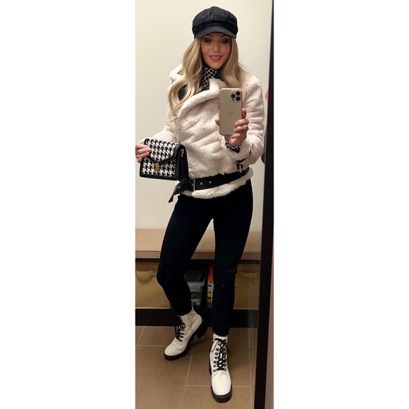 NWT-Faux Fur & Leather Trim Moto Jacket - Picture 6 of 6